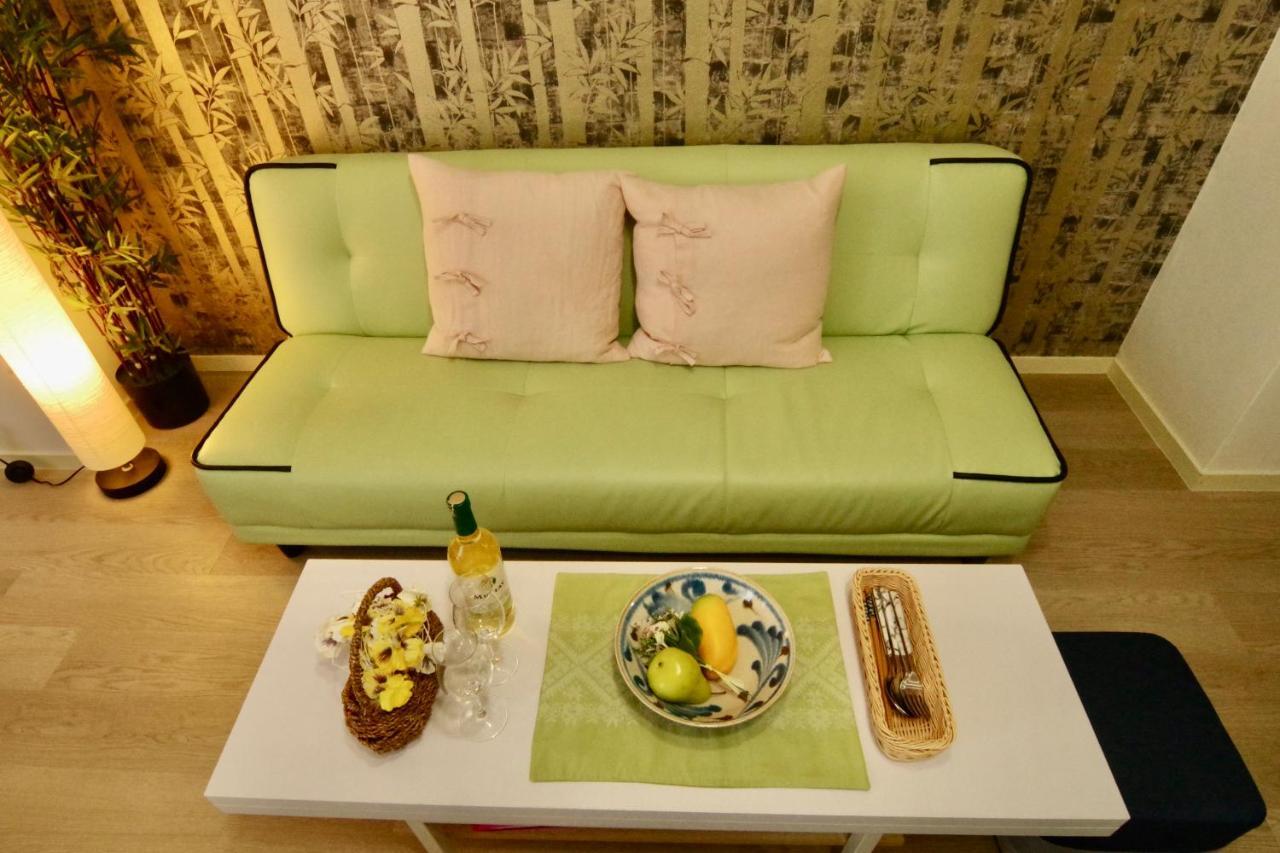 Nippombashi Art Hotel 503 Osaka Exterior photo